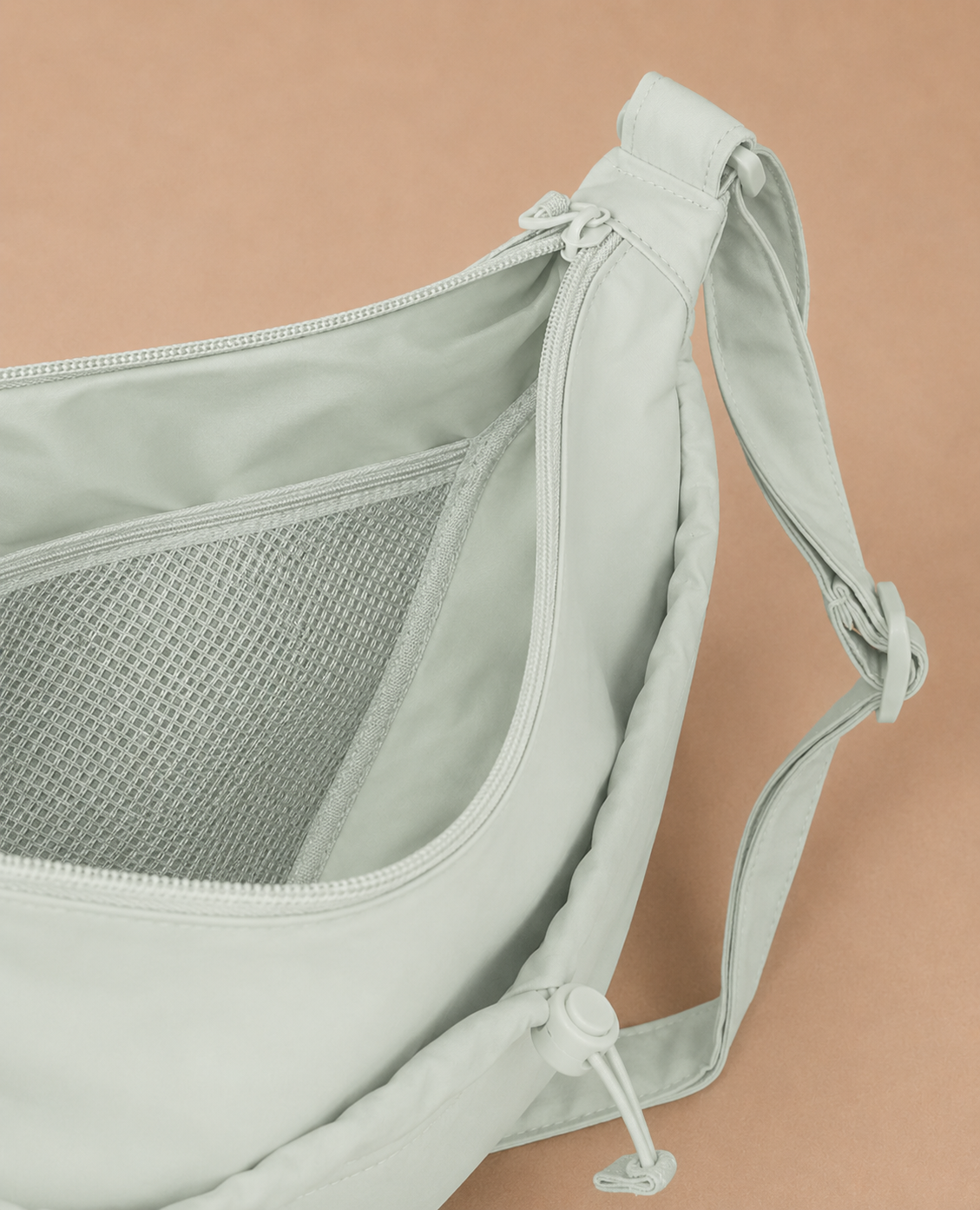 Active Crossbody Green